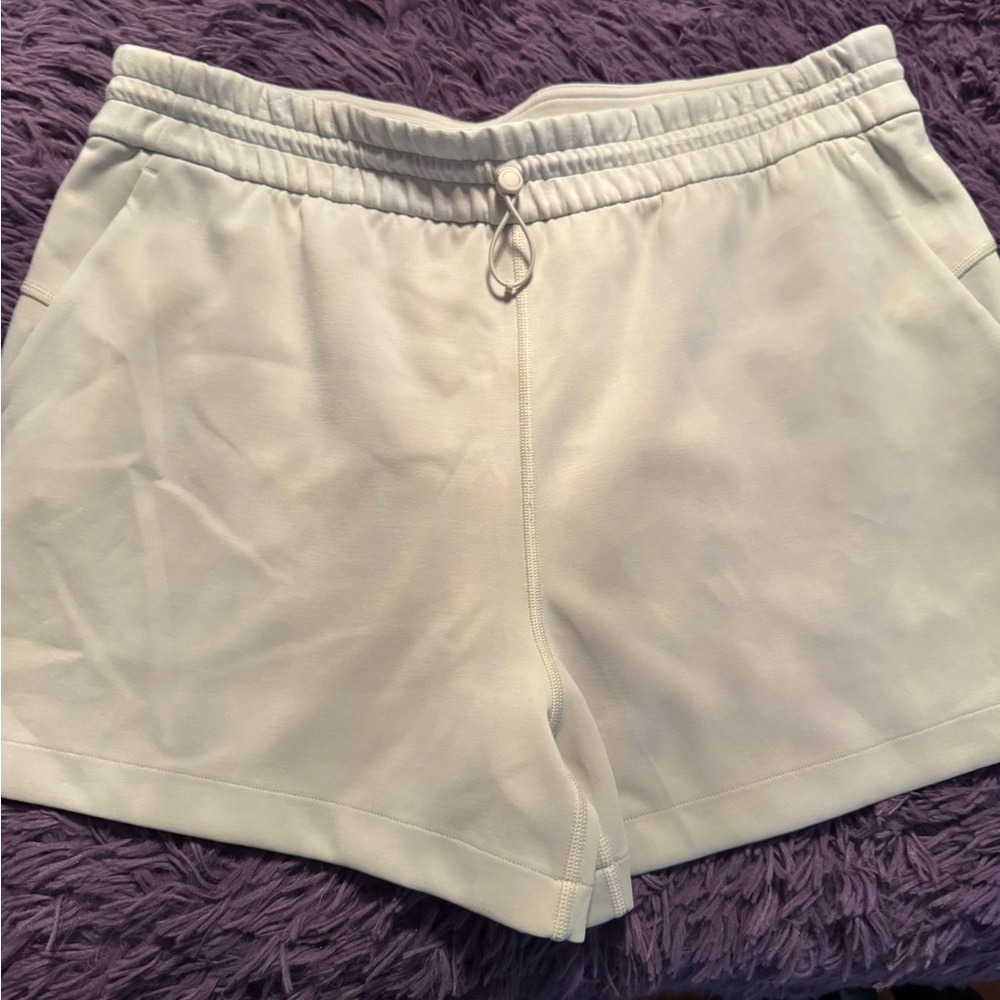 Lululemon Athletica Women's White Athletic Shorts